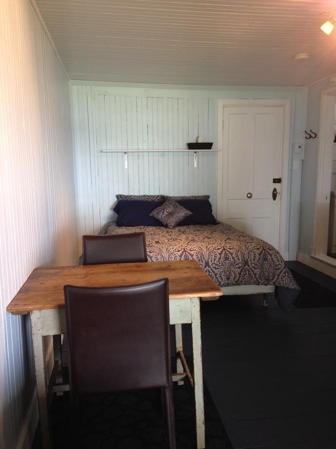 Auberge Les Blancs Moutons Saint-Laurent-de-l'ile d'Orleans Екстериор снимка